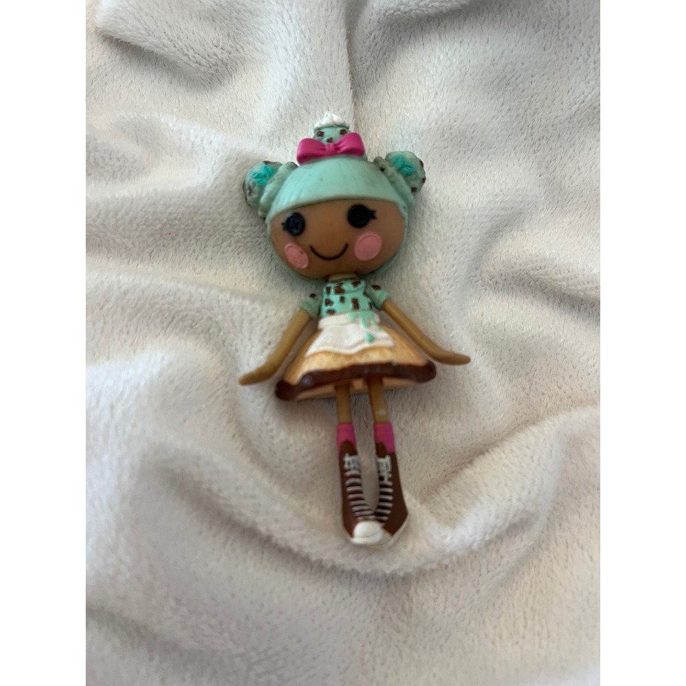 Lalaloopsy Mini Doll Scoops Waffle Cone Mint Green Hair Ice Cream Theme Figure